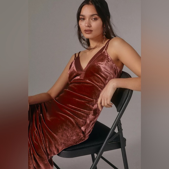 Anthropologie V-Neck Velvet Dress - Picture 4 of 9